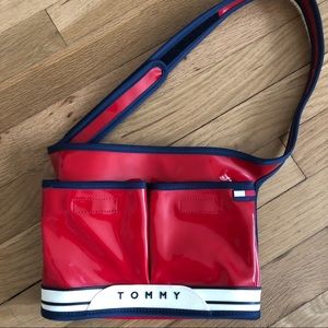 ✨ Tommy Hilfiger Fanny Pack ✨